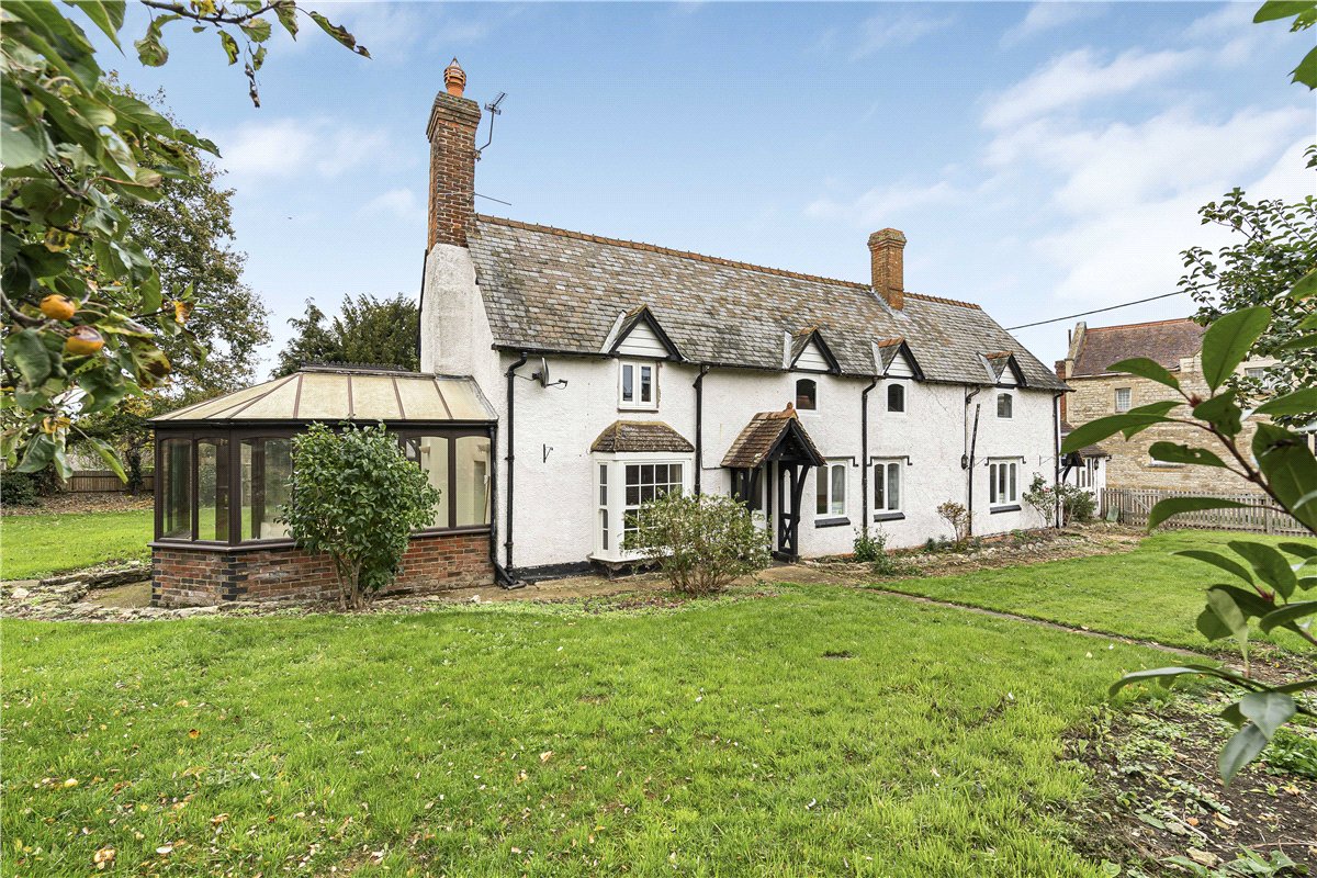 5 bedroom Cottage, Valley Road, Finmere, MK18 - Sold