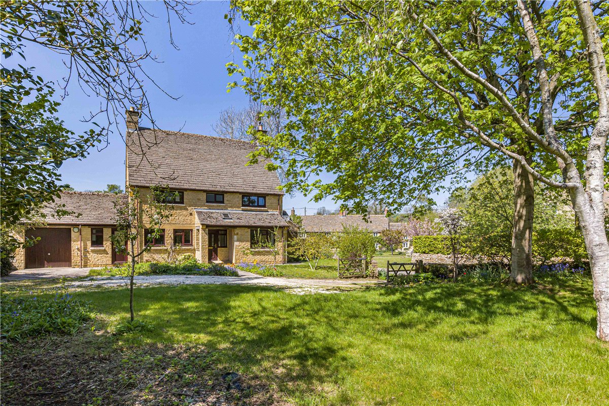 4 bedroom House, Little Compton, Moreton-in-Marsh, GL56 - Sold