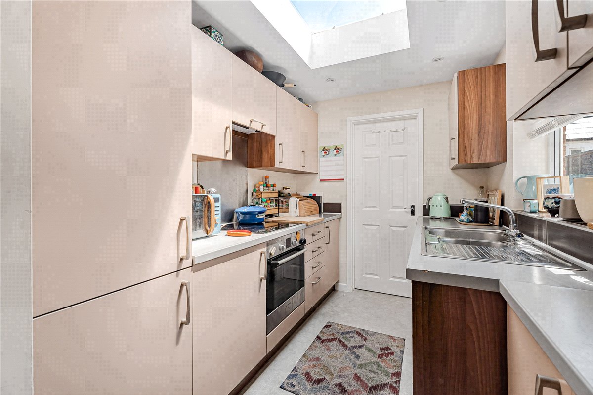 2 bedroom House, Great Clarendon Street, Oxford, OX2 - Let Agreed, Image 2