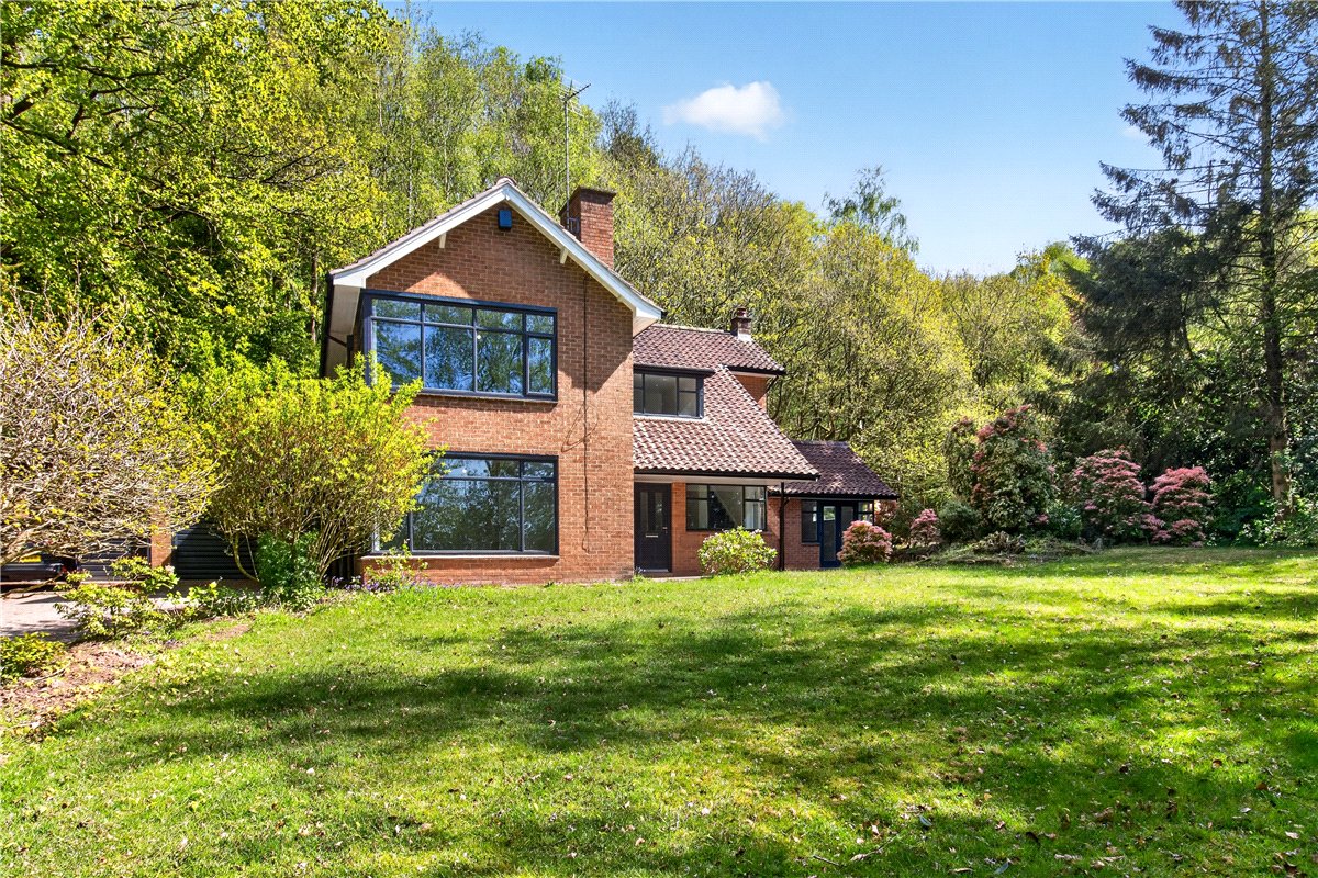 4 bedroom House, Snape Hall Road, Whitmore, ST5 - Let Agreed