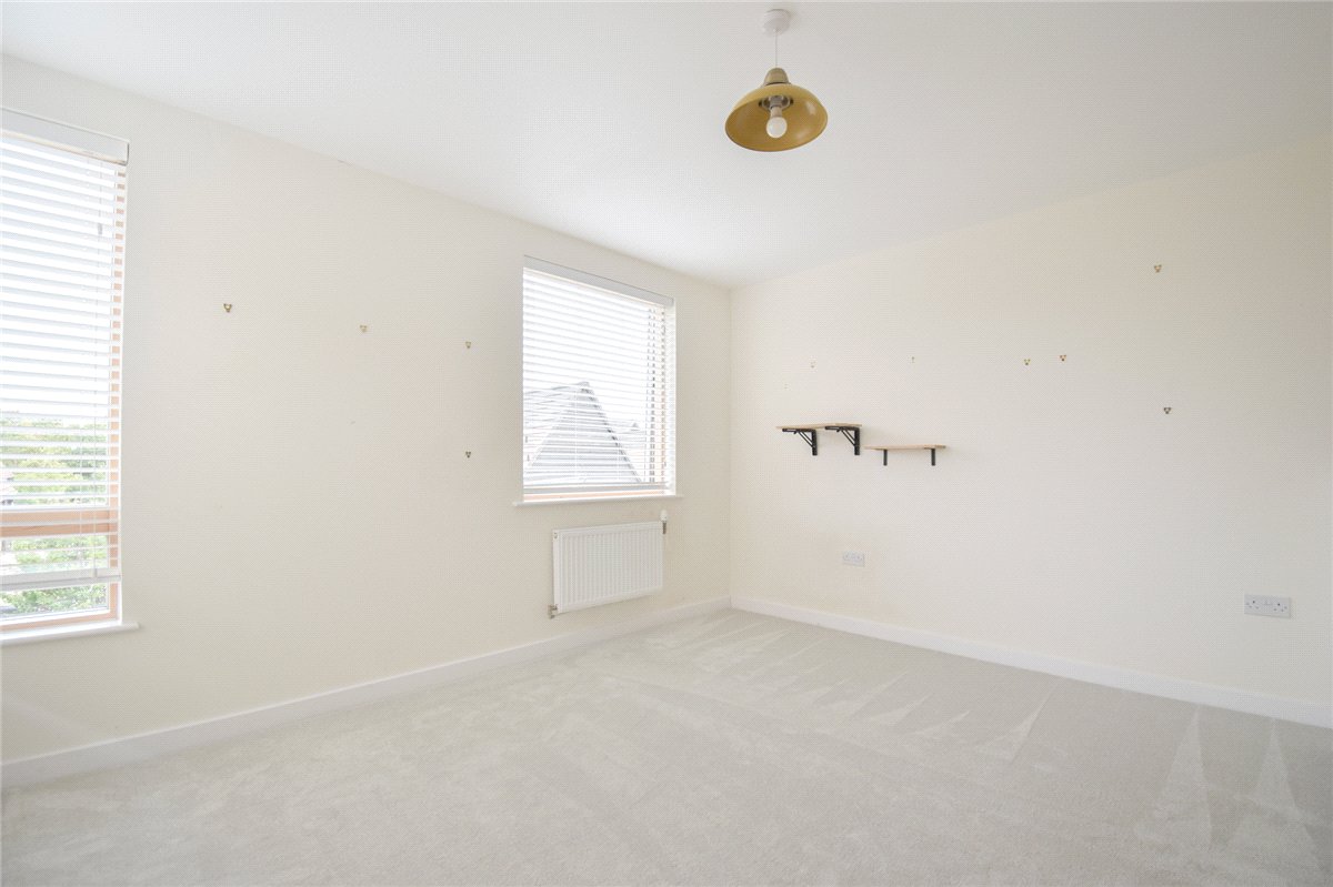 4 bedroom House, Royal Way, Trumpington, CB2 - , Image 5