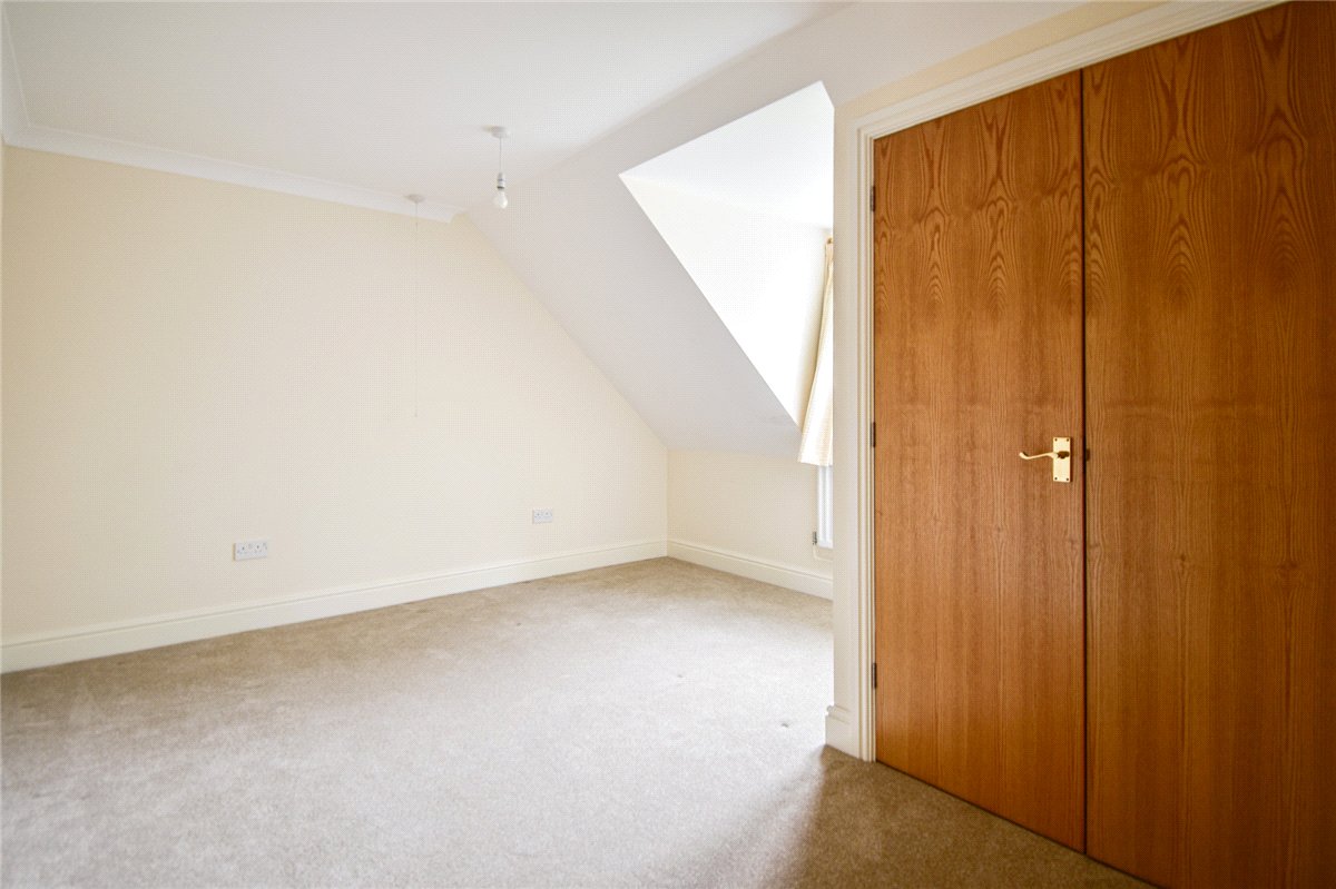 4 bedroom House, Stocks Lane, Gamlingay, SG19 - Available, Image 13