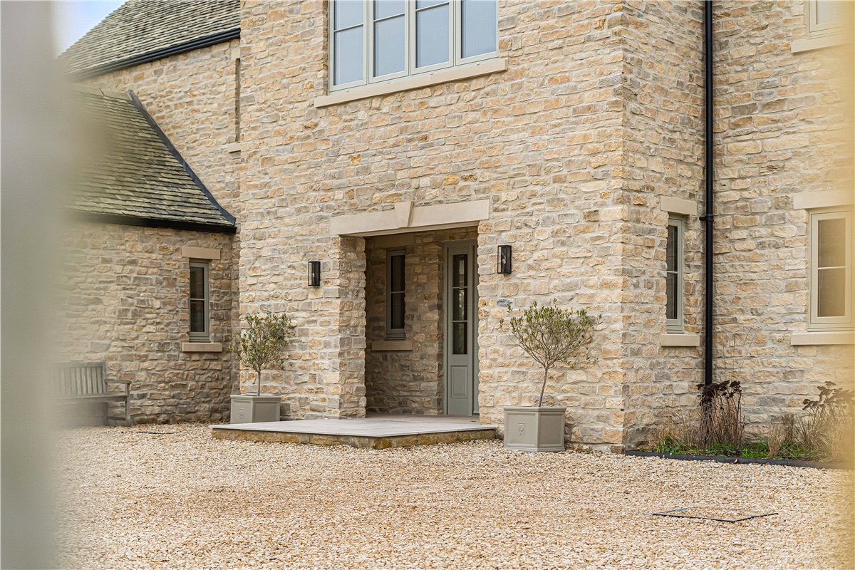 5 bedroom House, Lower End, Alvescot, OX18 - Sold, Image 38