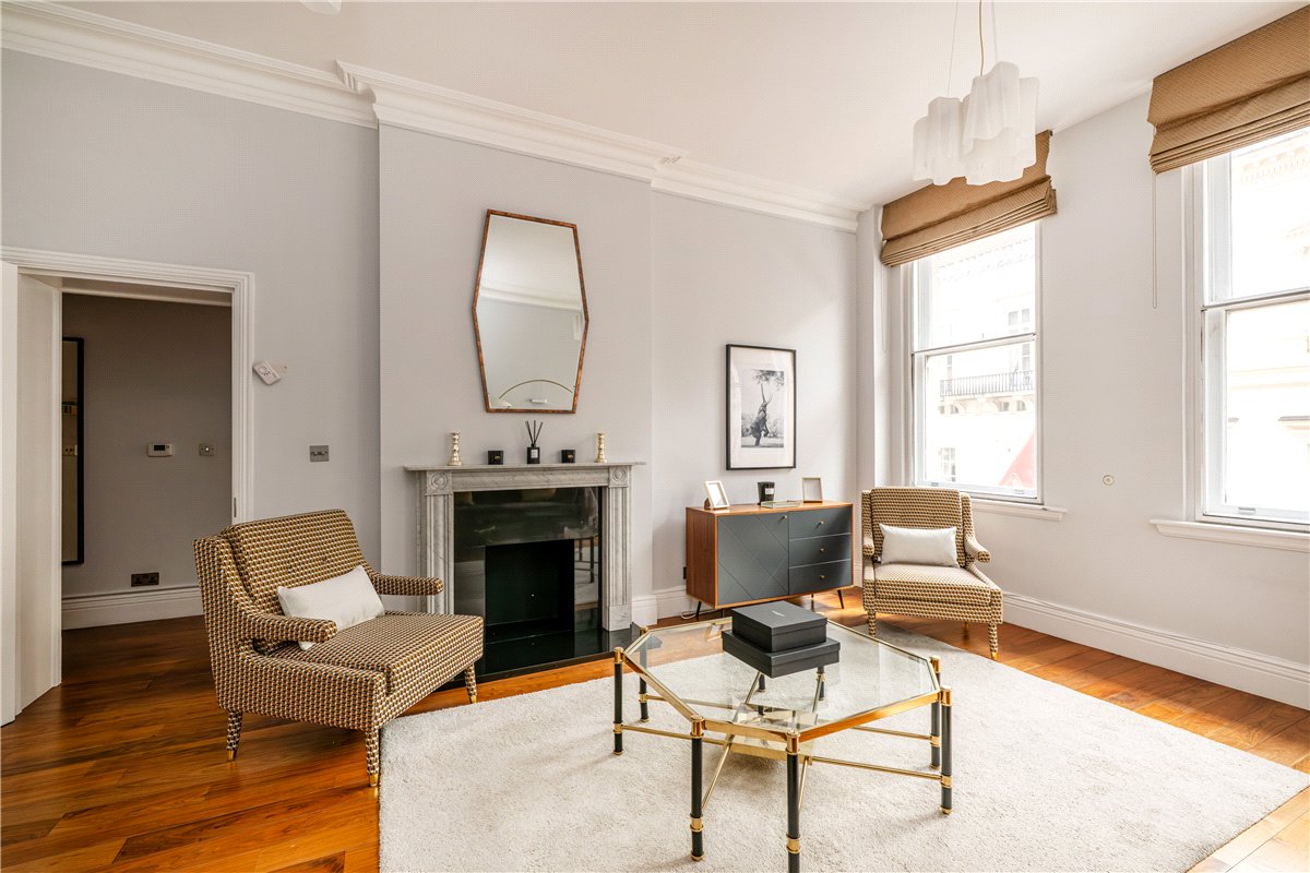 1 bedroom Flat, Pall Mall, St James`s, SW1Y - , Image 12