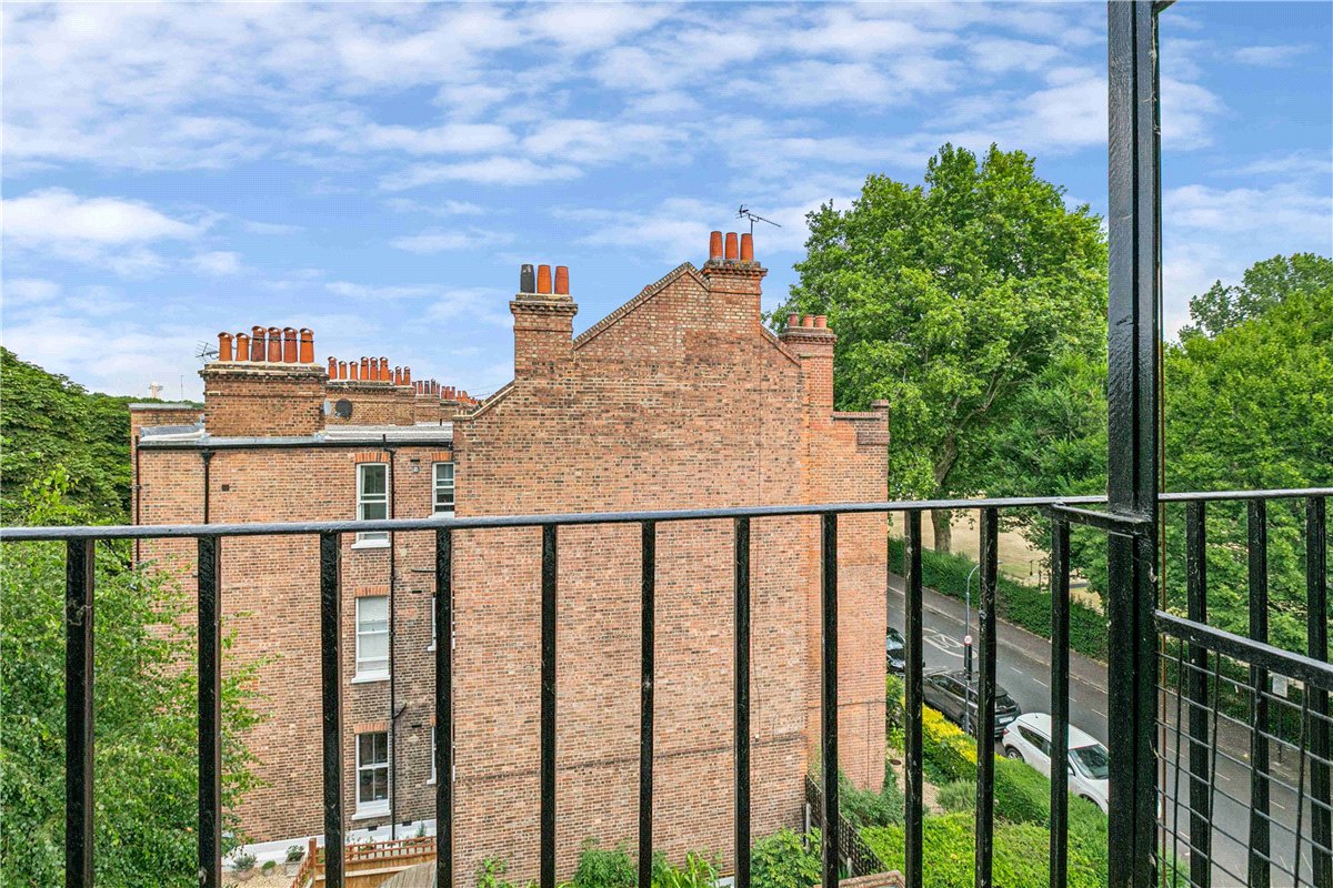2 bedroom Flat, Bishops Mansions, Stevenage Road, SW6 - Available, Image 13