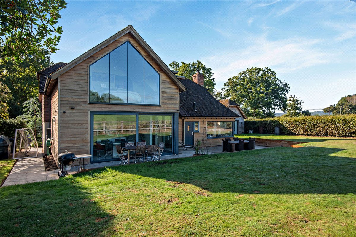 5 bedroom House, Enborne Street, Enborne, RG20 - Available, Image 36