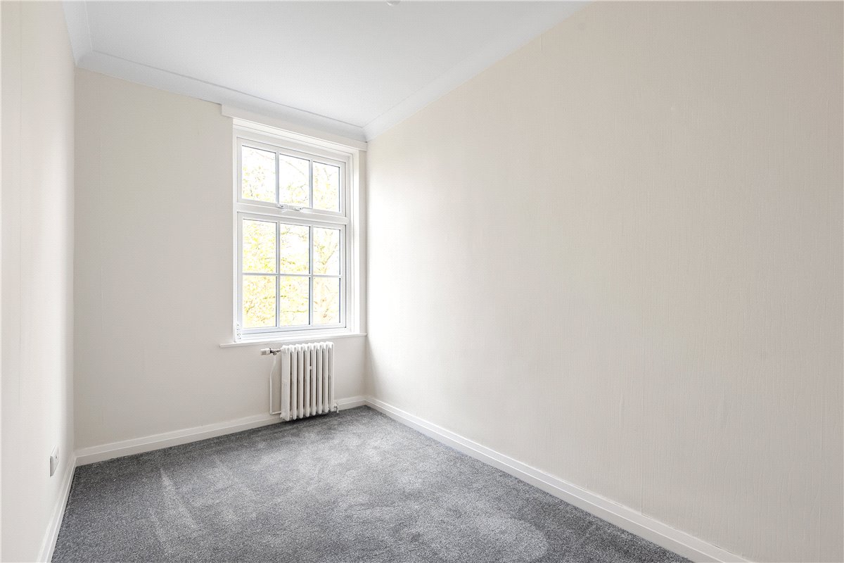 6 bedroom House, Wigshaw Lane, Culcheth, WA3 - Available, Image 6