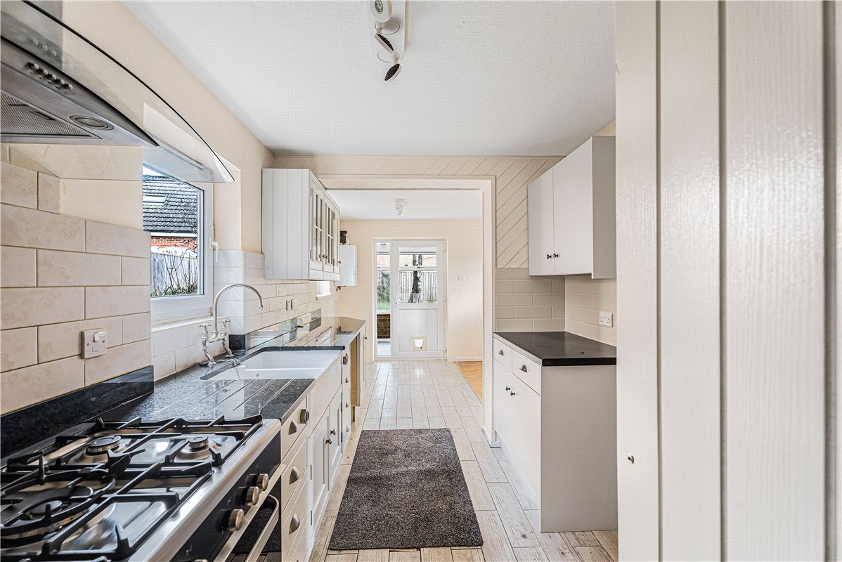 4 bedroom House, Chorefields, Kidlington, OX5 - Sold STC, Image 11