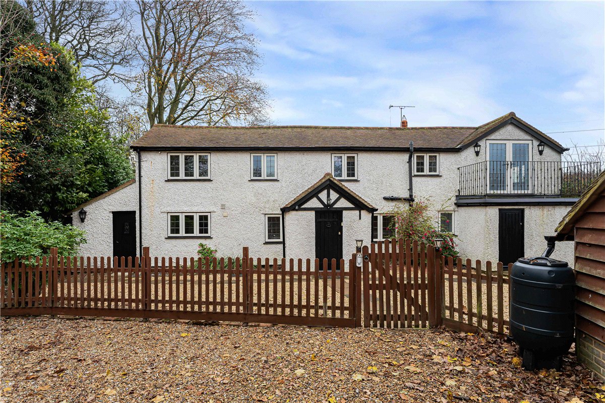 4 bedroom House, Frith Hill, South Heath, HP16 - Available, Image 14