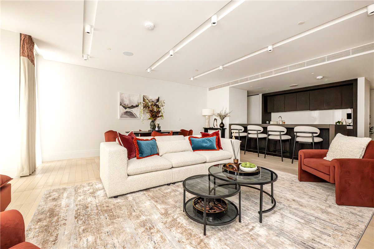 2 bedroom Flat, Cork Street, Mayfair, W1S - Available, Image 23