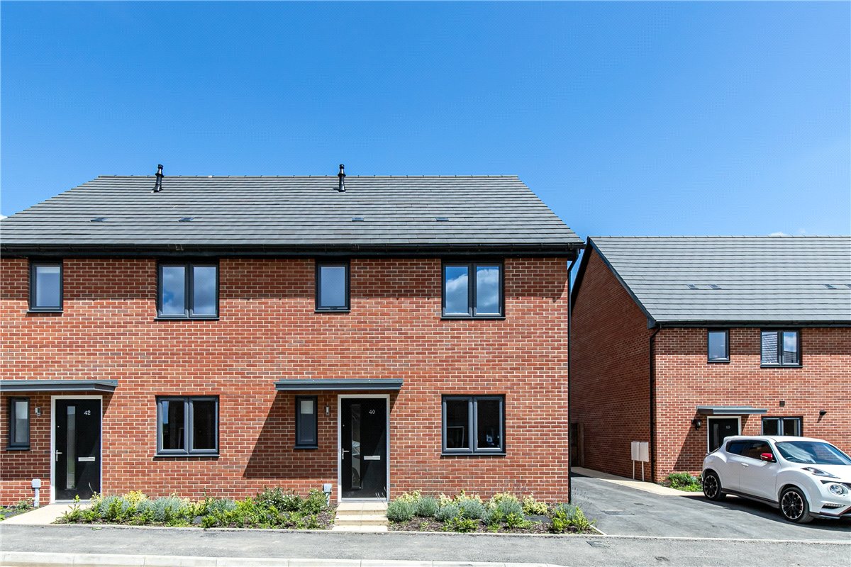 3 bedroom House, Rye Crescent, Curbridge, OX29 - Let Agreed, Image 12