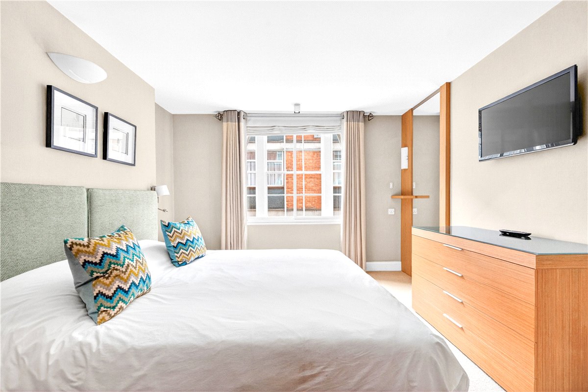 1 bedroom Flat, St Christopher's Place, Marylebone, W1U - Available, Image 6