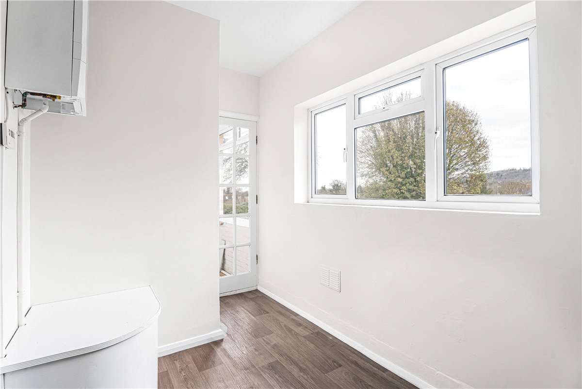 4 bedroom Bungalow, South Street, Wendover, HP22 - Available, Image 16