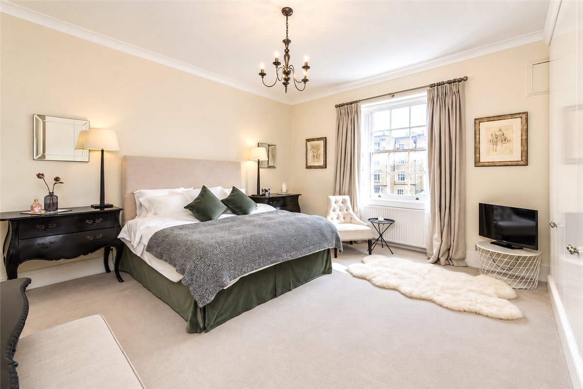 1 bedroom Residential, Eaton Place, Belgravia, SW1X - Available, Image 2