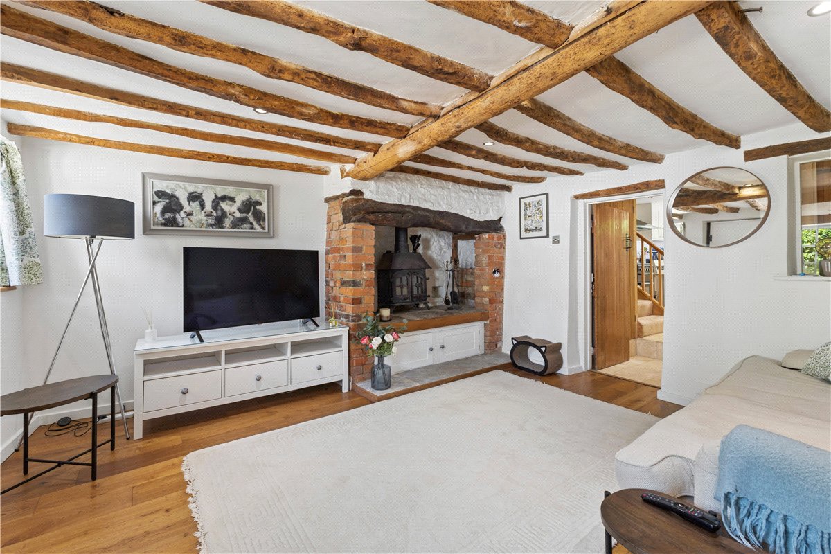 2 bedroom House, The Butts, Aldbourne, SN8 - Sold STC, Image 2