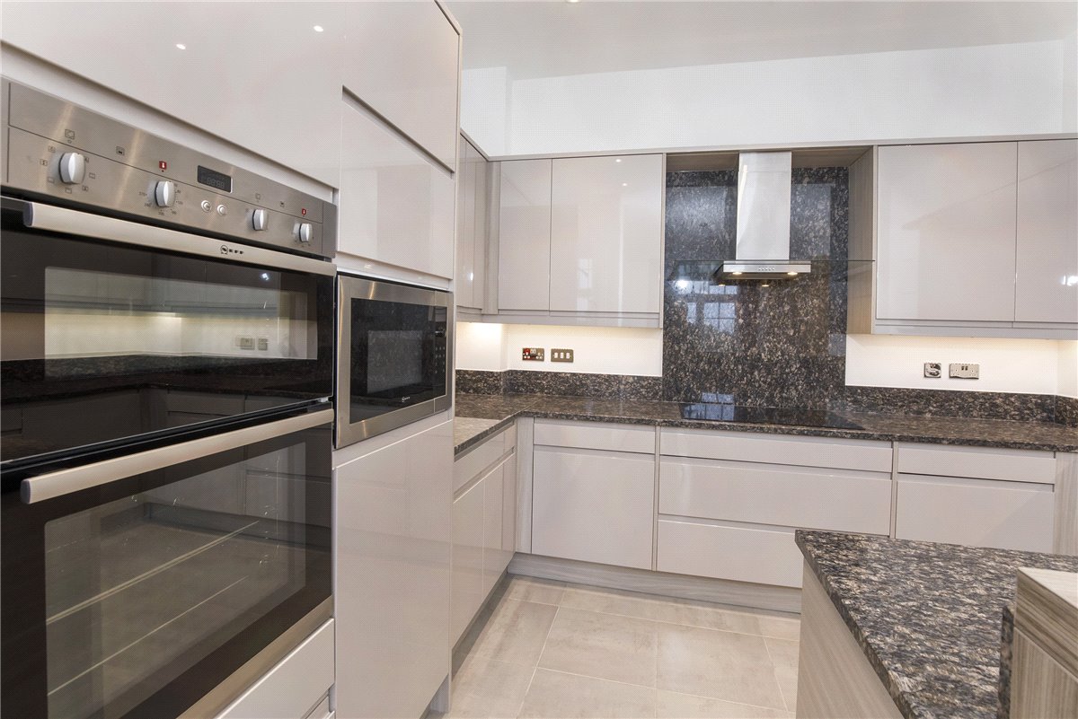 2 bedroom Flat, The Residence, Bishopthorpe Road, YO23 - , Image 3