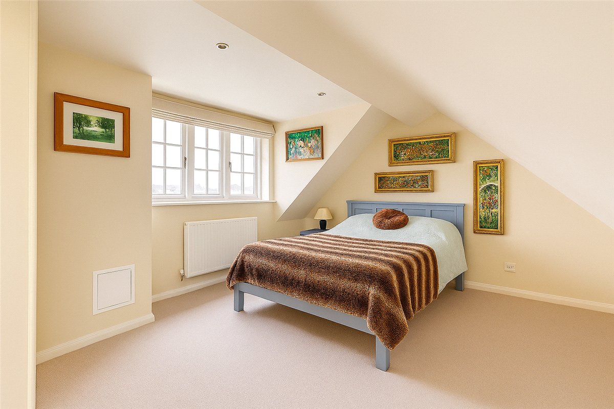 5 bedroom House, Ellerton Road, London, SW18 - Available, Image 22