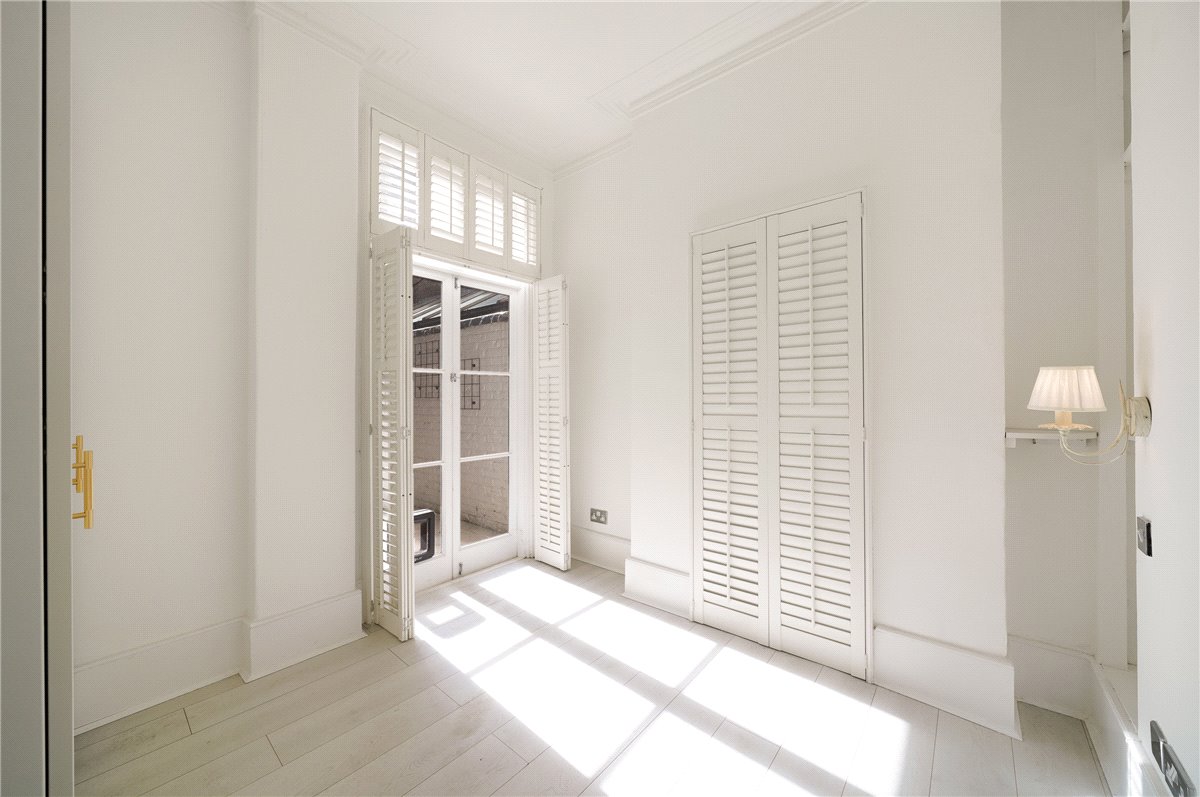 1 bedroom Flat, Buer Road, London, SW6 - Sold, Image 1