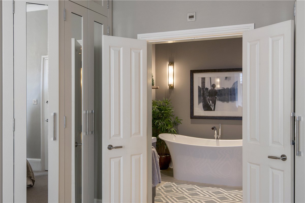 2 bedroom Maisonette, Ramsden Road, London, SW12 - Sold, Image 5