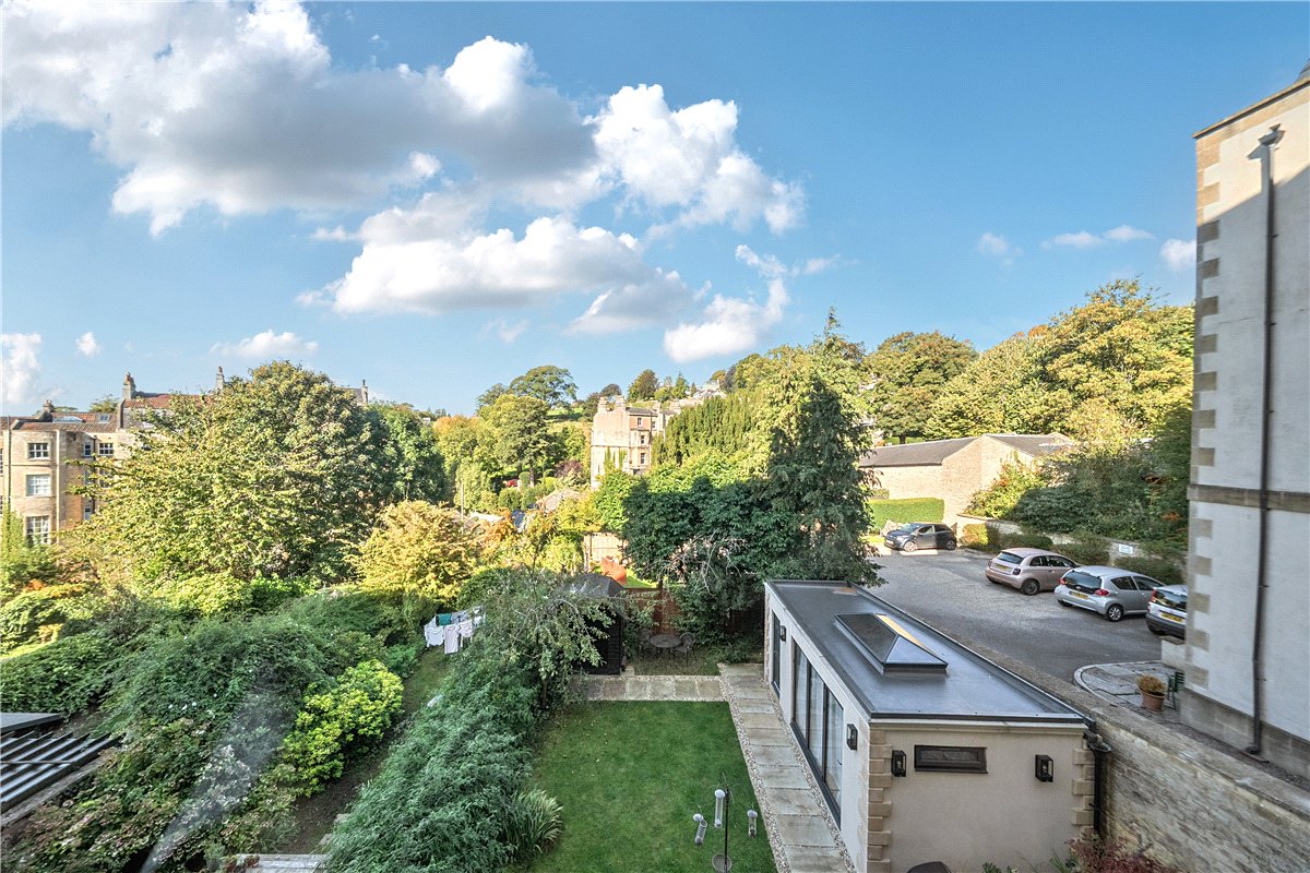 2 bedroom Flat, Park Street, Bath, BA1 - Available, Image 11