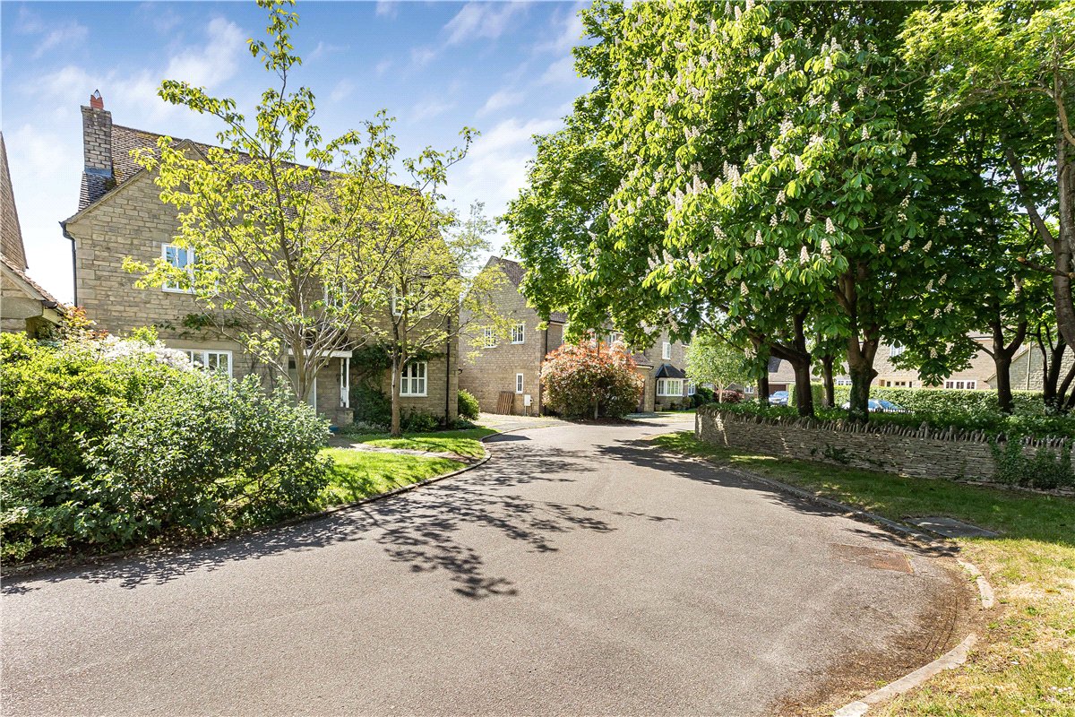 4 bedroom House, Bolsover Close, Long Hanborough, OX29 - Sold STC, Image 1