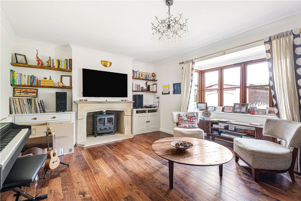 3 bedroom House, Oxford Road, Hampton Poyle, OX5 - Available, Image 7