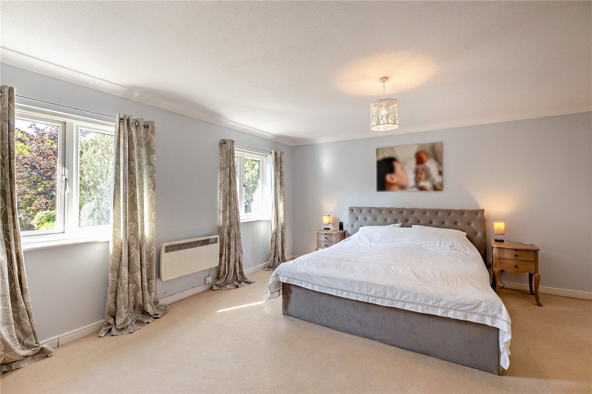 5 bedroom House, Meredun Close, Hursley, SO21 - Available, Image 8