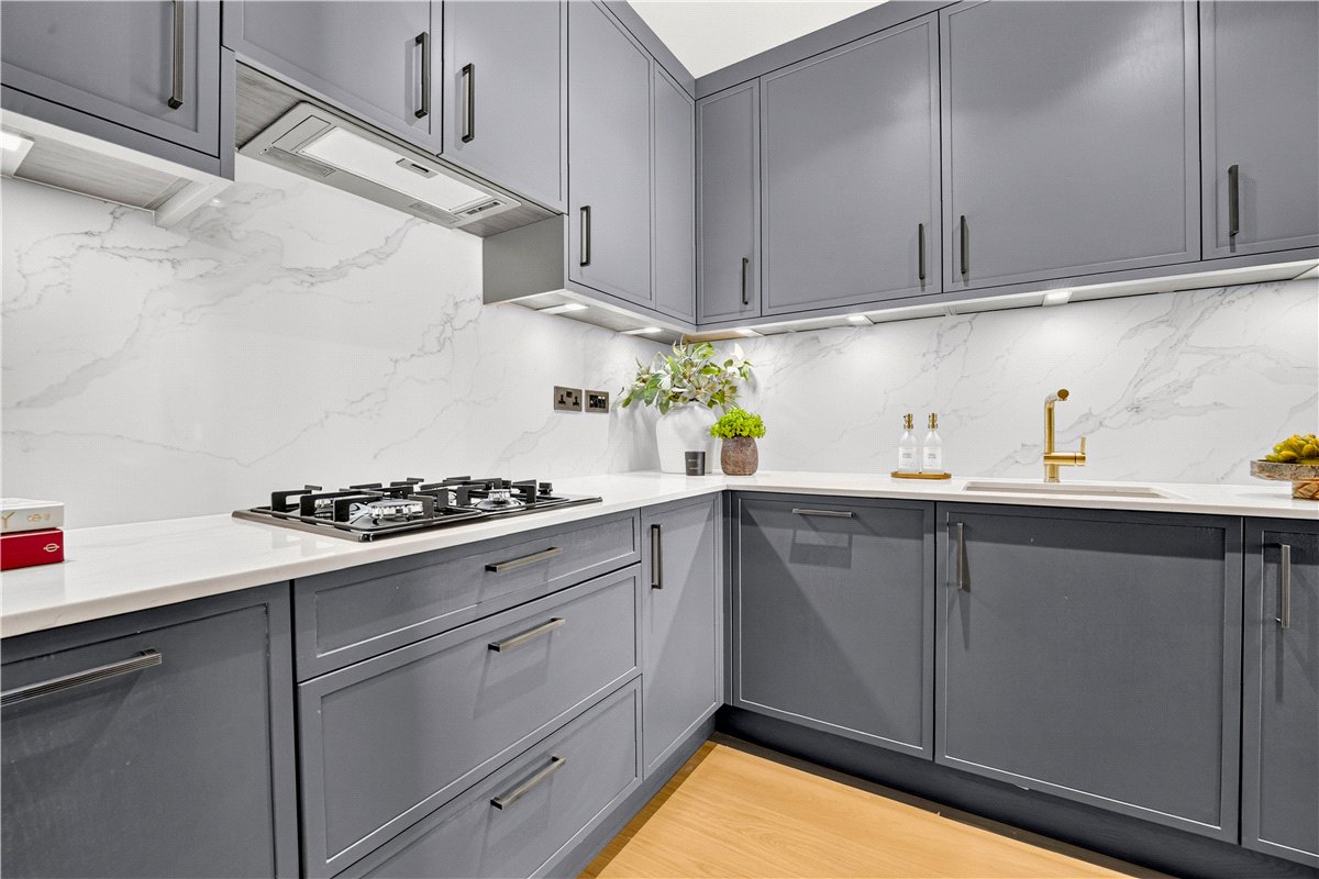 1 bedroom Flat, Brompton Road, Knightsbridge, SW3 - Available, Image 10