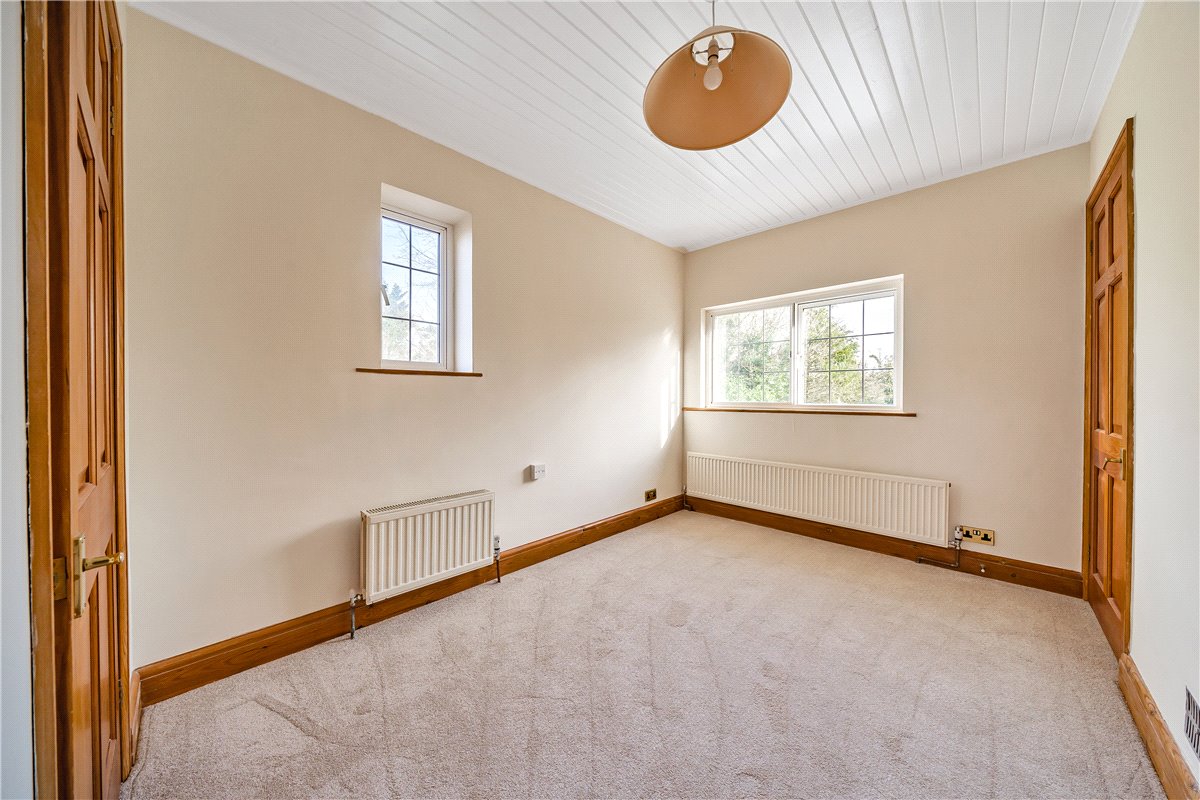 5 bedroom House, Bacombe Lane, Wendover, HP22 - Available, Image 5