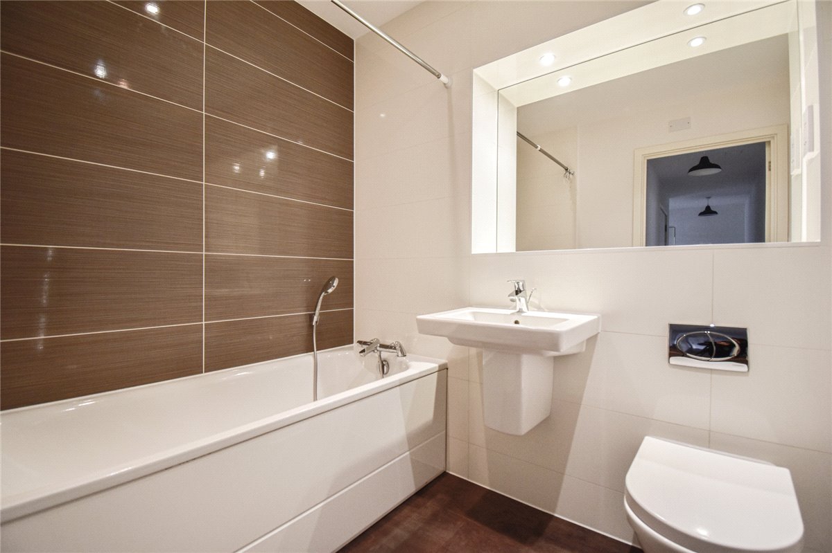 2 bedroom Flat, Glenalmond Avenue, Cyan Building, CB2 - , Image 4