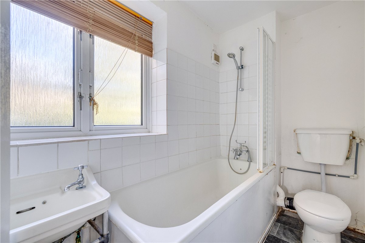 1 bedroom Flat, Windlesham Grove, London, SW19 - Available, Image 4