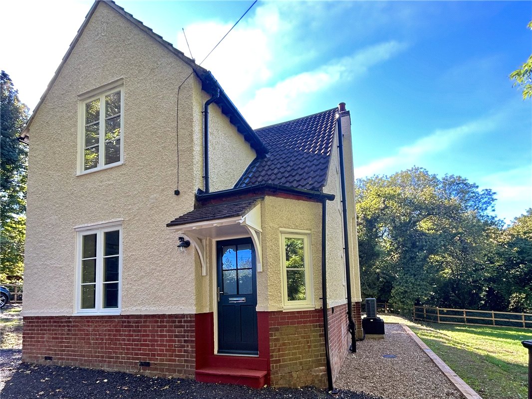 3 bedroom House, Hemel Hempstead Road, Redbourn, AL3 - Available, Image 21