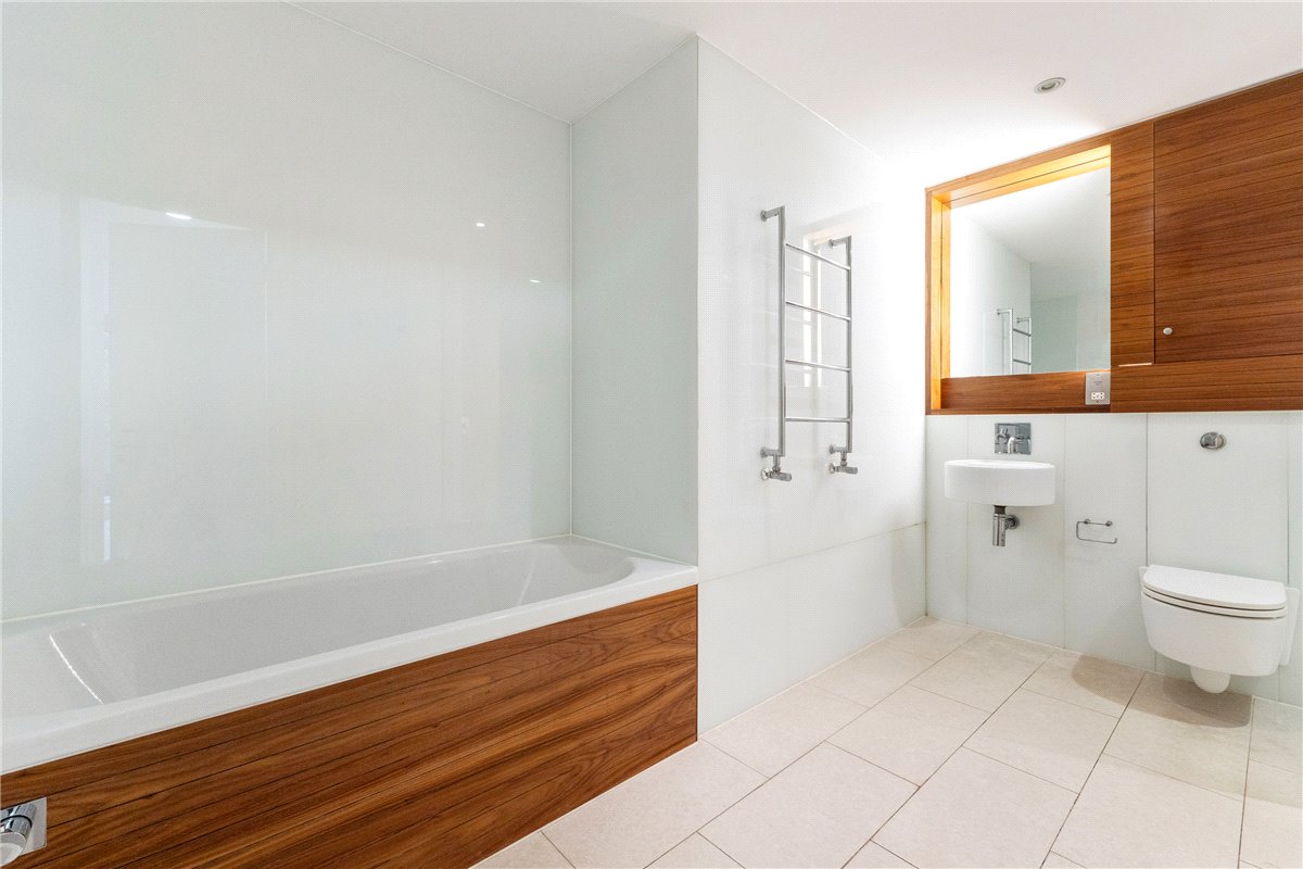 2 bedroom Flat, Kingfisher Way, Cambridge, CB2 - Sold, Image 7