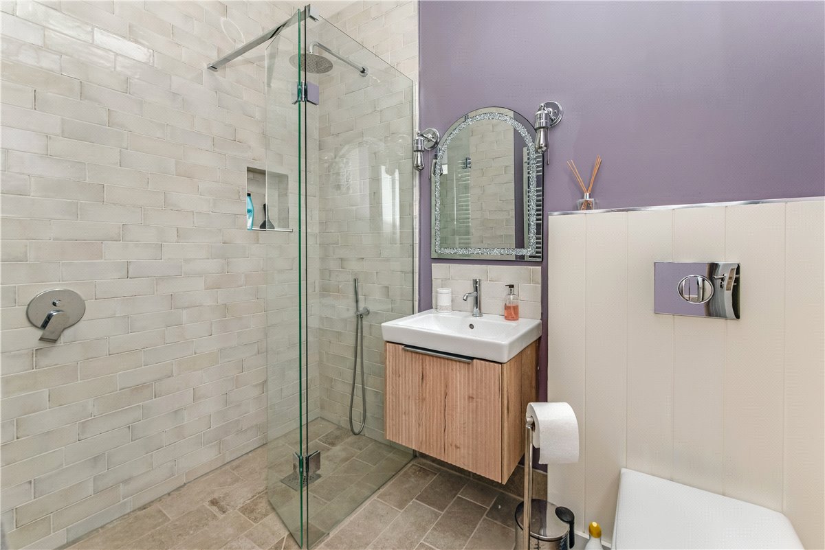 3 bedroom Flat, Farne House, 12 Crewe Street, NE68 - Available, Image 11