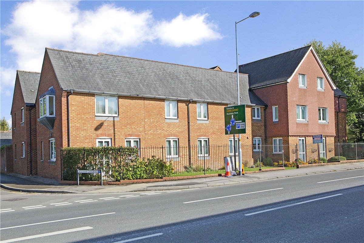 1 bedroom Flat, Kelham Gardens, Marlborough, SN8 - , Image 6
