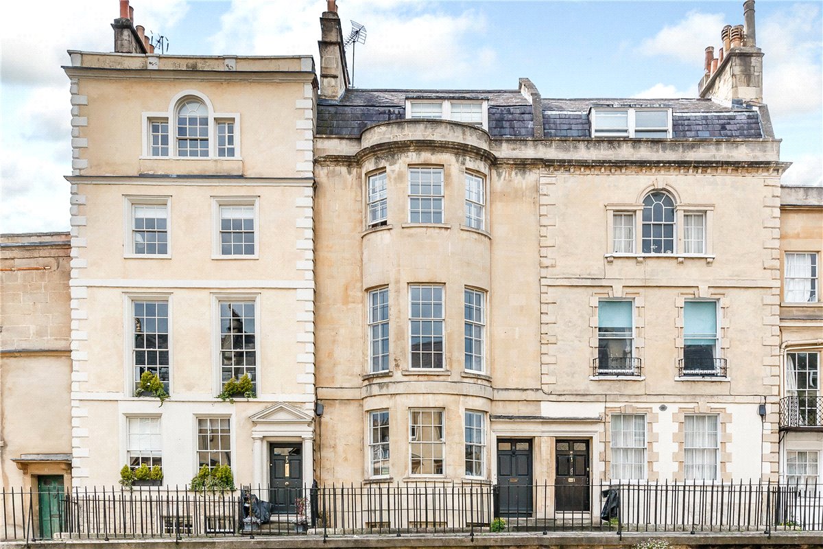 4 bedroom House, Vineyards, Bath, BA1 - Sold