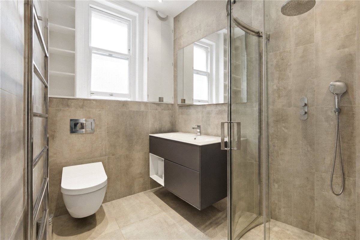 2 bedroom Flat, Bishops Park Road, London, SW6 - Available, Image 6