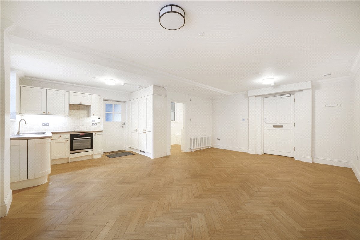 1 bedroom Flat, South Audley Street, Mayfair, W1K - Available