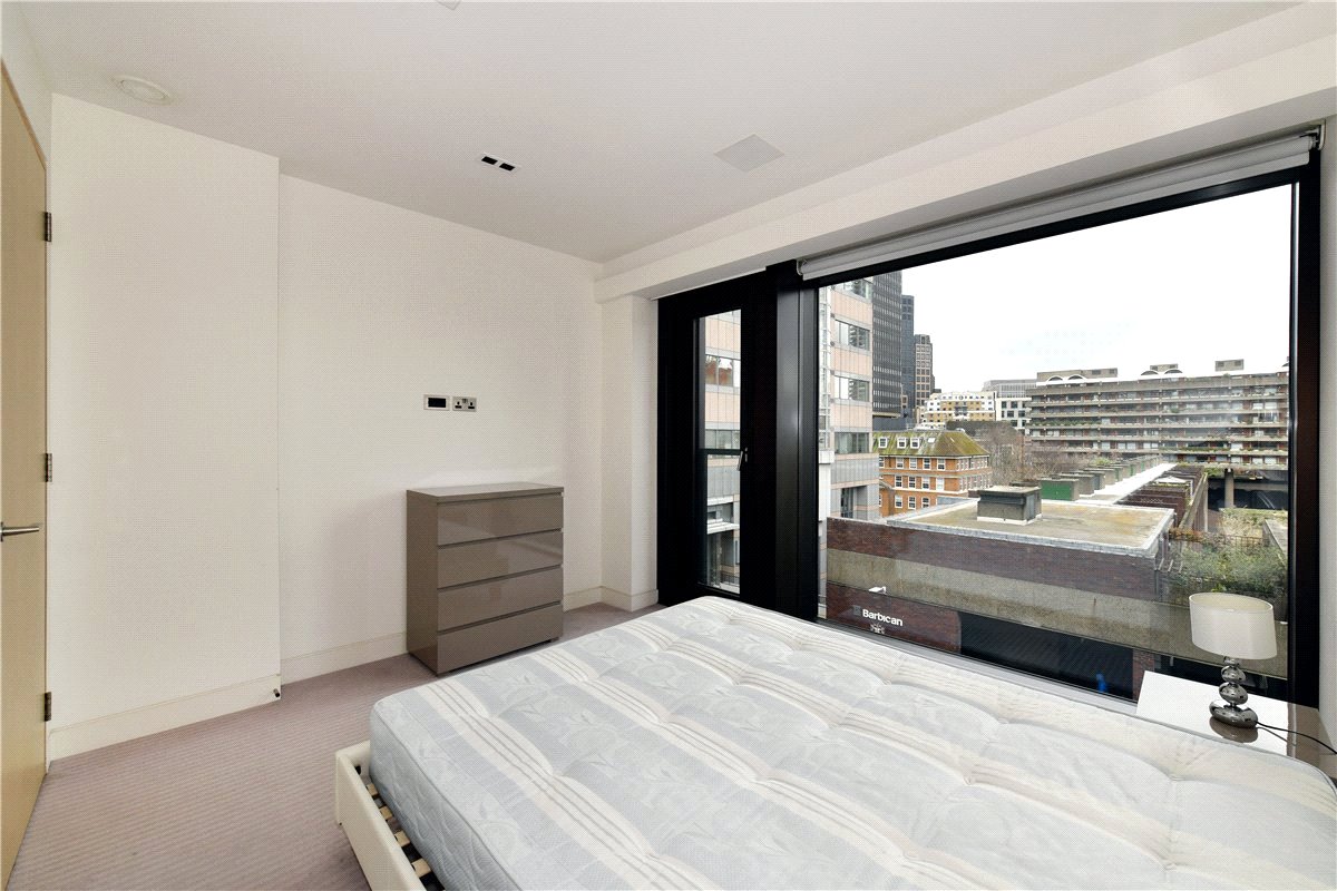 1 bedroom Flat, Wood Street, St Pauls, EC2Y - Available, Image 2
