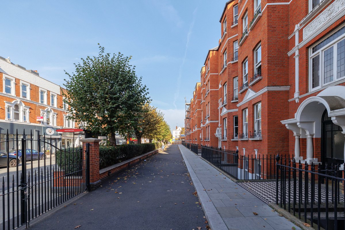 3 bedroom Flat, Drive Mansions, Fulham Road, SW6 - Let Agreed, Image 17