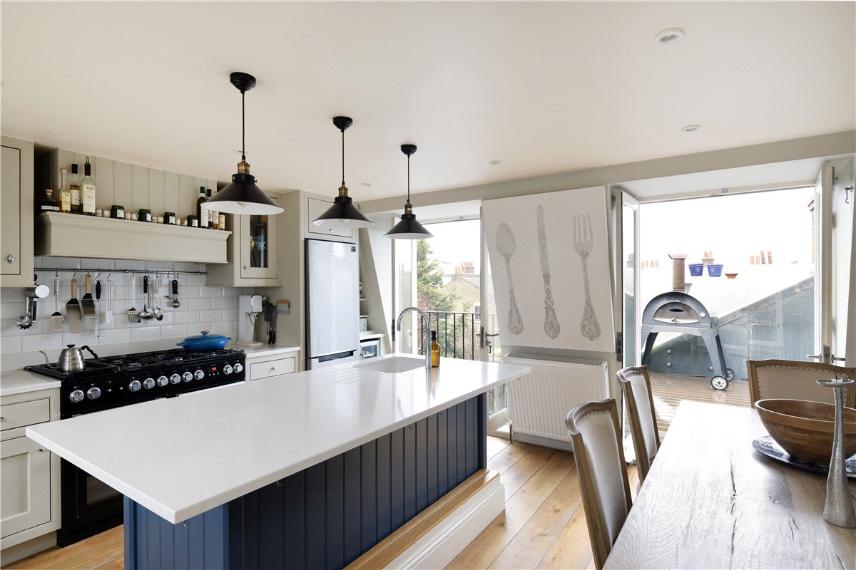 3 bedroom Maisonette, Tranmere Road, London, SW18 - Sold STC