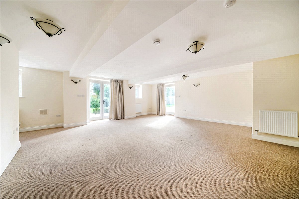 4 bedroom House, Adbury, Newbury, RG20 - Available, Image 5