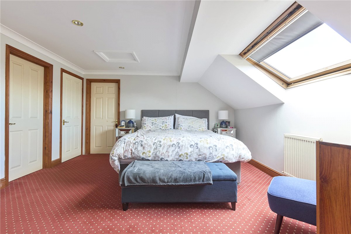 6 bedroom House, Warrington Street, Newmarket, CB8 - Available, Image 16