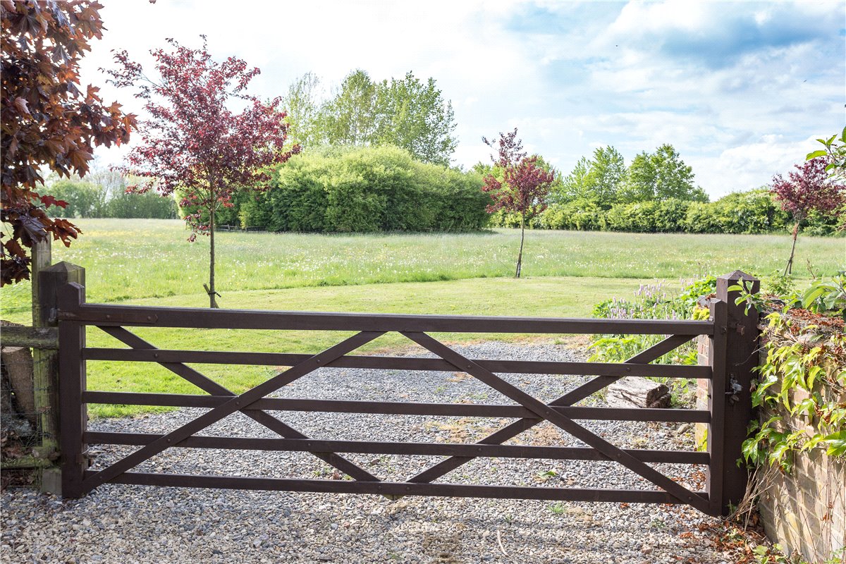 4 bedroom House, Manningford Abbots, Pewsey, SN9 - , Image 18