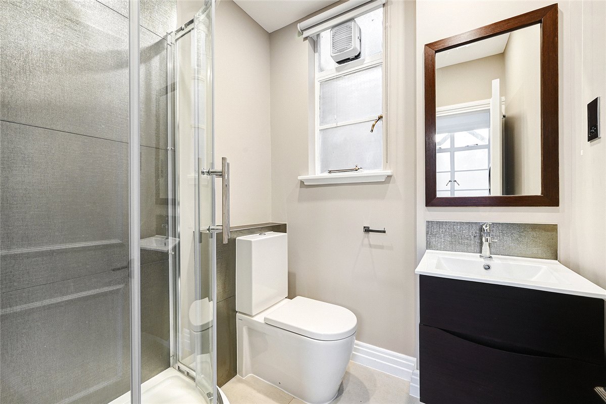 3 bedroom Flat, Grosvenor Square, Mayfair, W1K - Available, Image 6