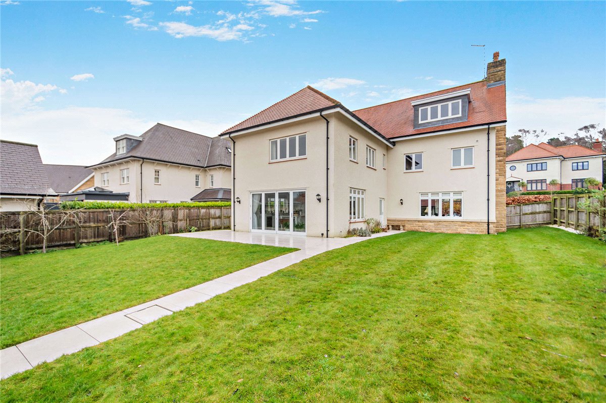 5 bedroom House, Sussex Avenue, Harrogate, HG1 - Available, Image 4