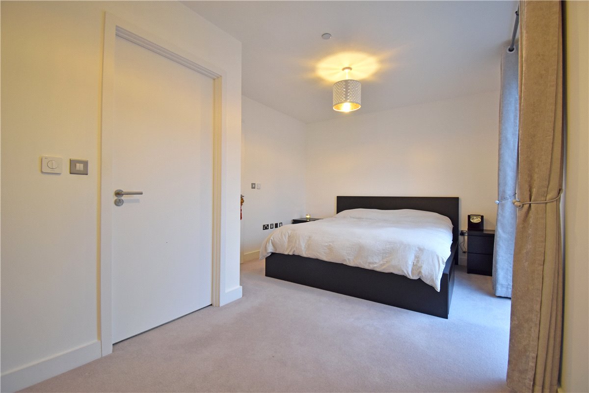 2 bedroom Flat, Eddington Avenue, Cambridge, CB3 - , Image 4
