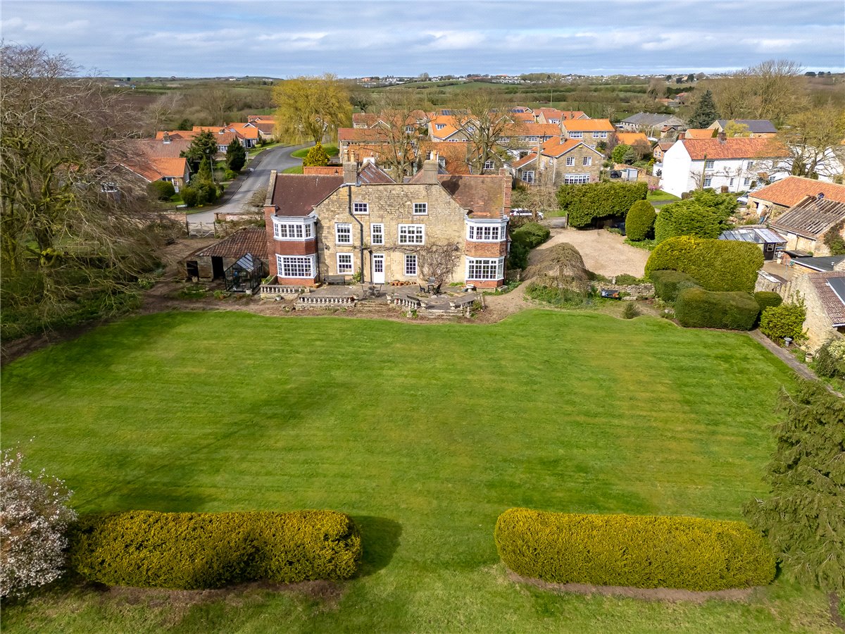 7 bedroom House, Main Street, Gristhorpe, YO14 - Sold, Image 8