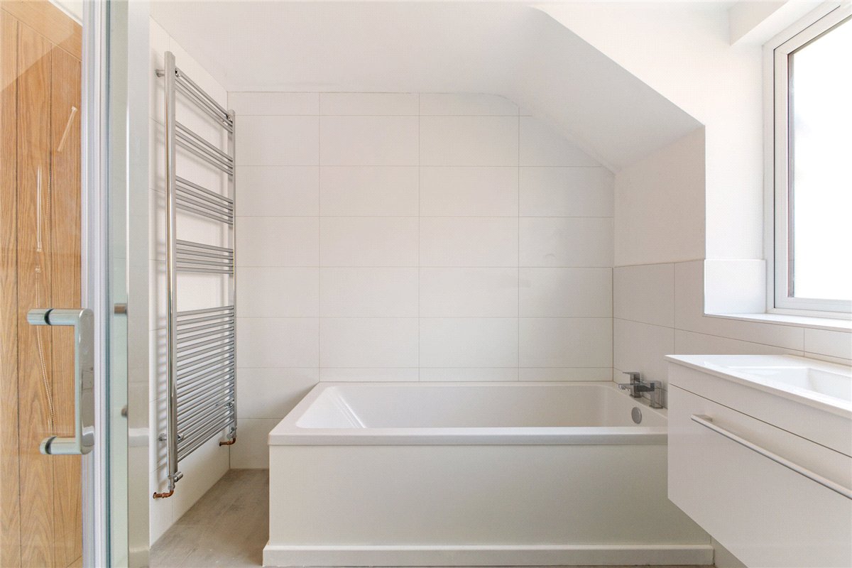 5 bedroom House, Manor Road, Sherborne St. John, RG24 - Available, Image 8