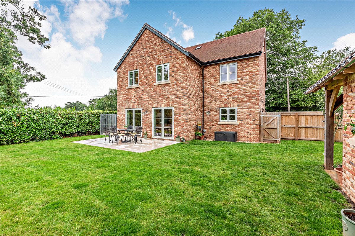 4 bedroom House, Highfield, Ashmansworth, RG20 - Available, Image 20